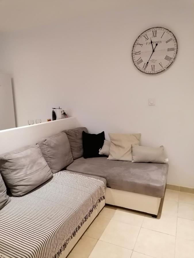 Appartement T2 Rez De Villa Proche Bord De Mer Le Pradet Zewnętrze zdjęcie