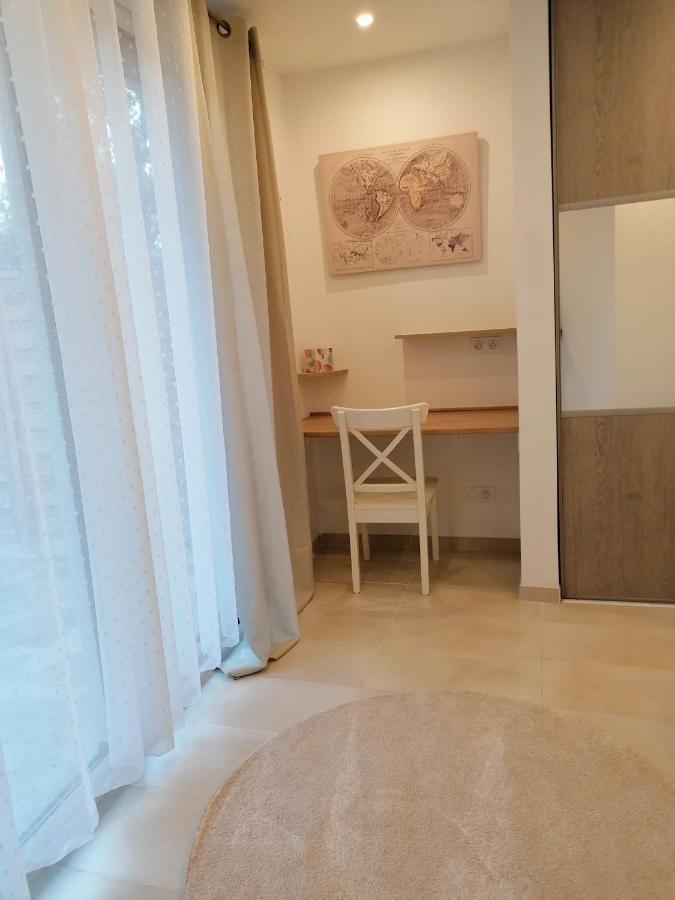 Appartement T2 Rez De Villa Proche Bord De Mer Le Pradet Zewnętrze zdjęcie